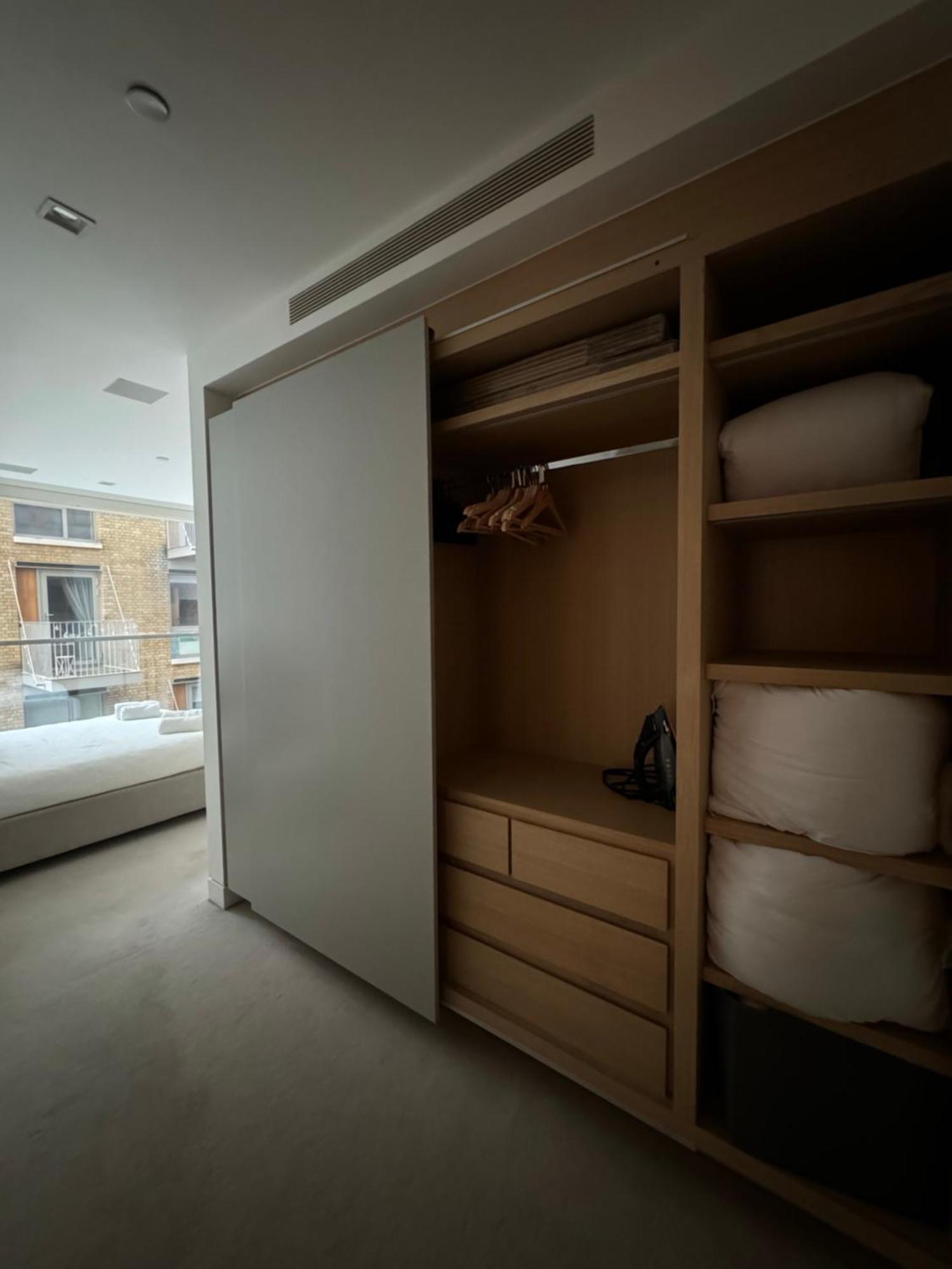 Spacious 3 Bedroom 3 Bathroom Near Tower Bridge Apartment London