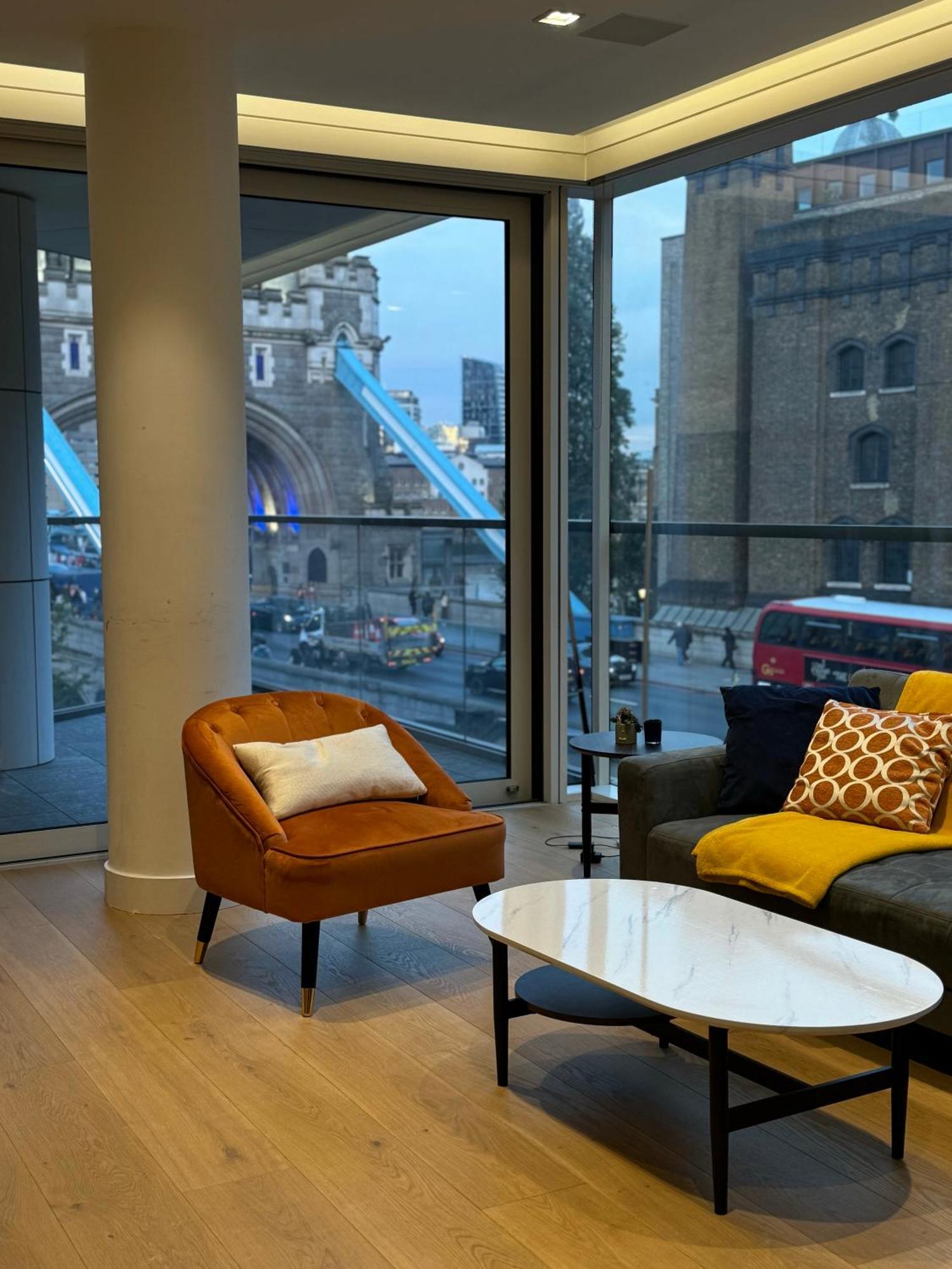 Apartment Spacious 3 Bedroom 3 Bathroom Near Tower Bridge *