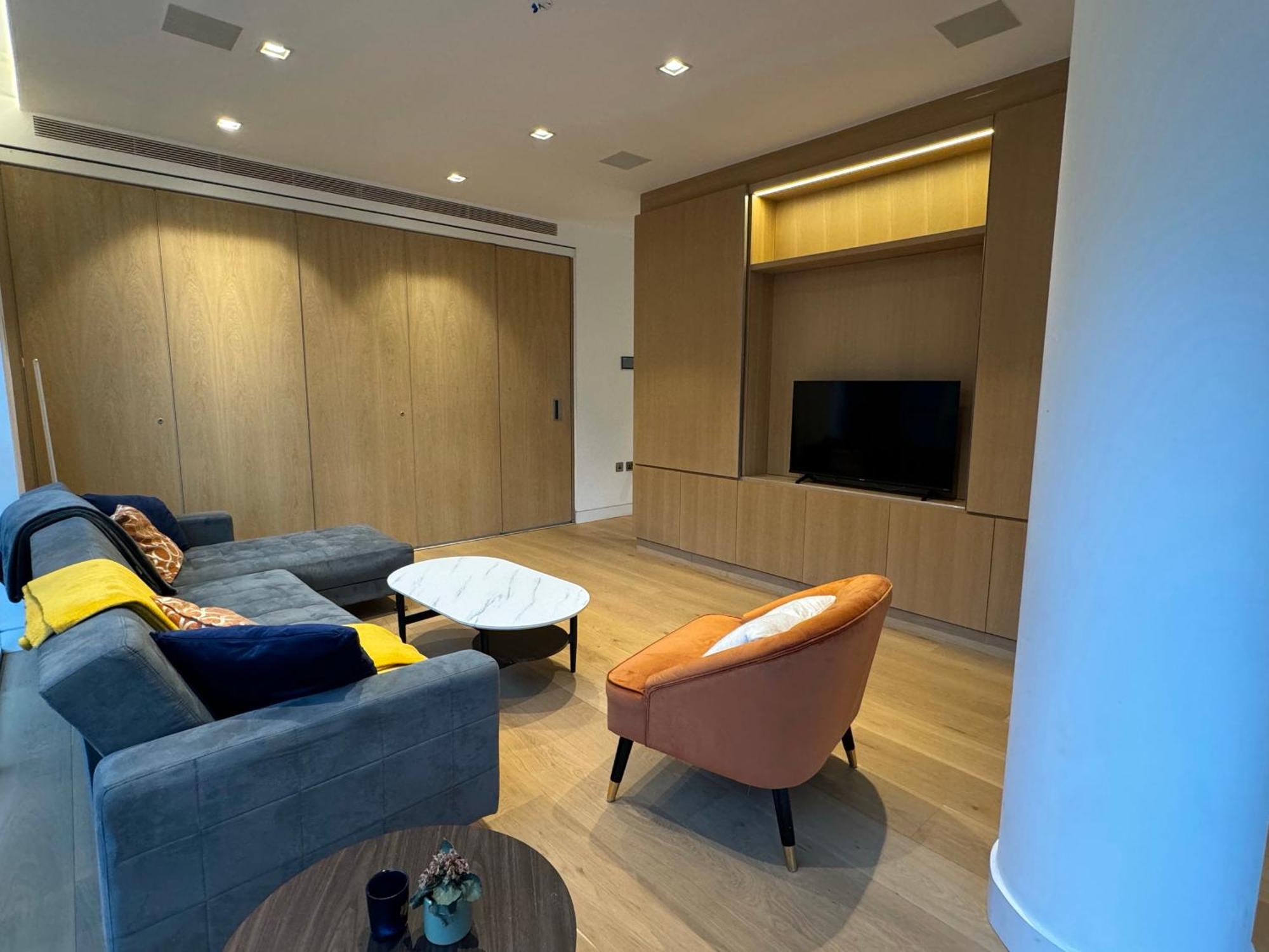 Spacious 3 Bedroom 3 Bathroom Near Tower Bridge *